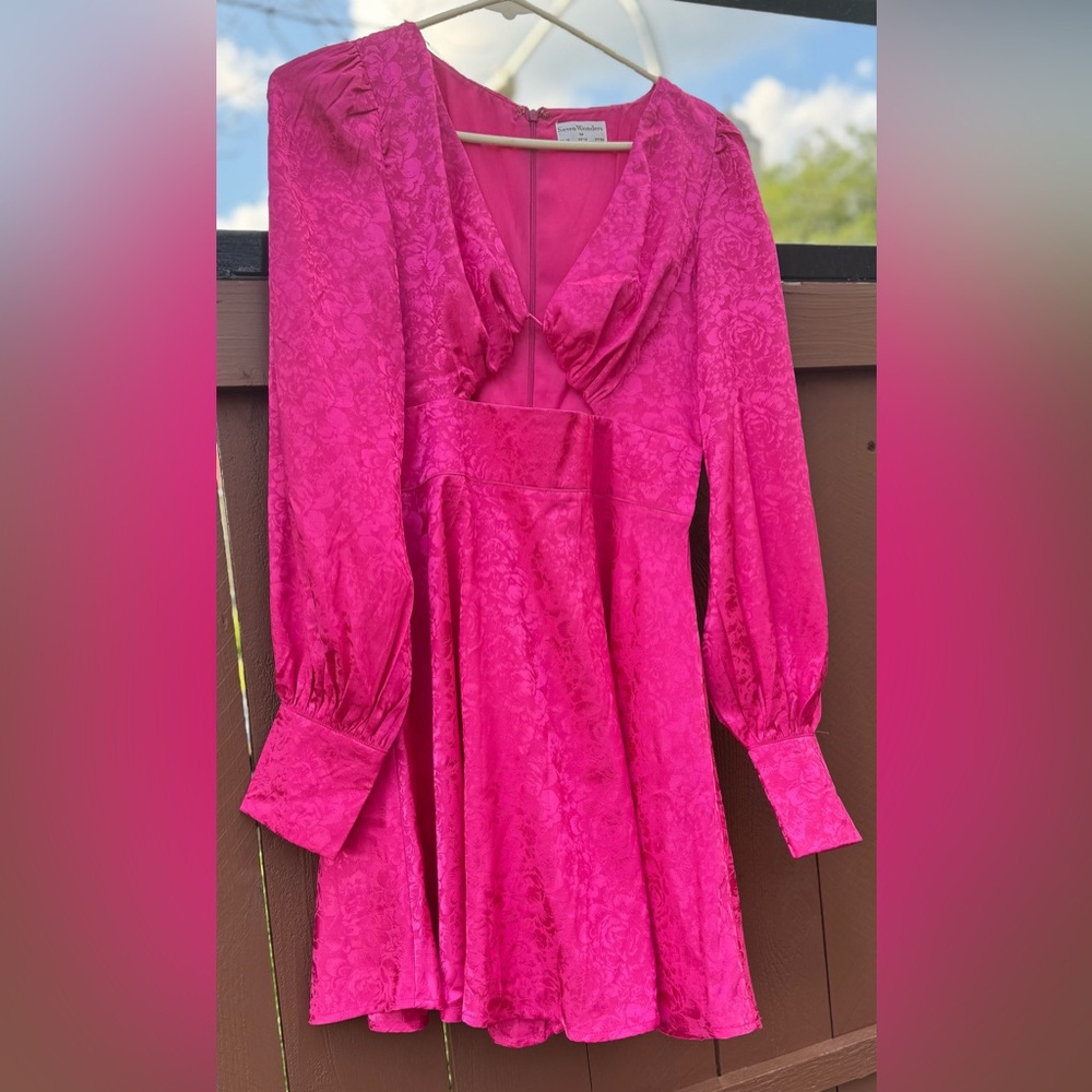 Elegant Pink Long Sleeve Dress
